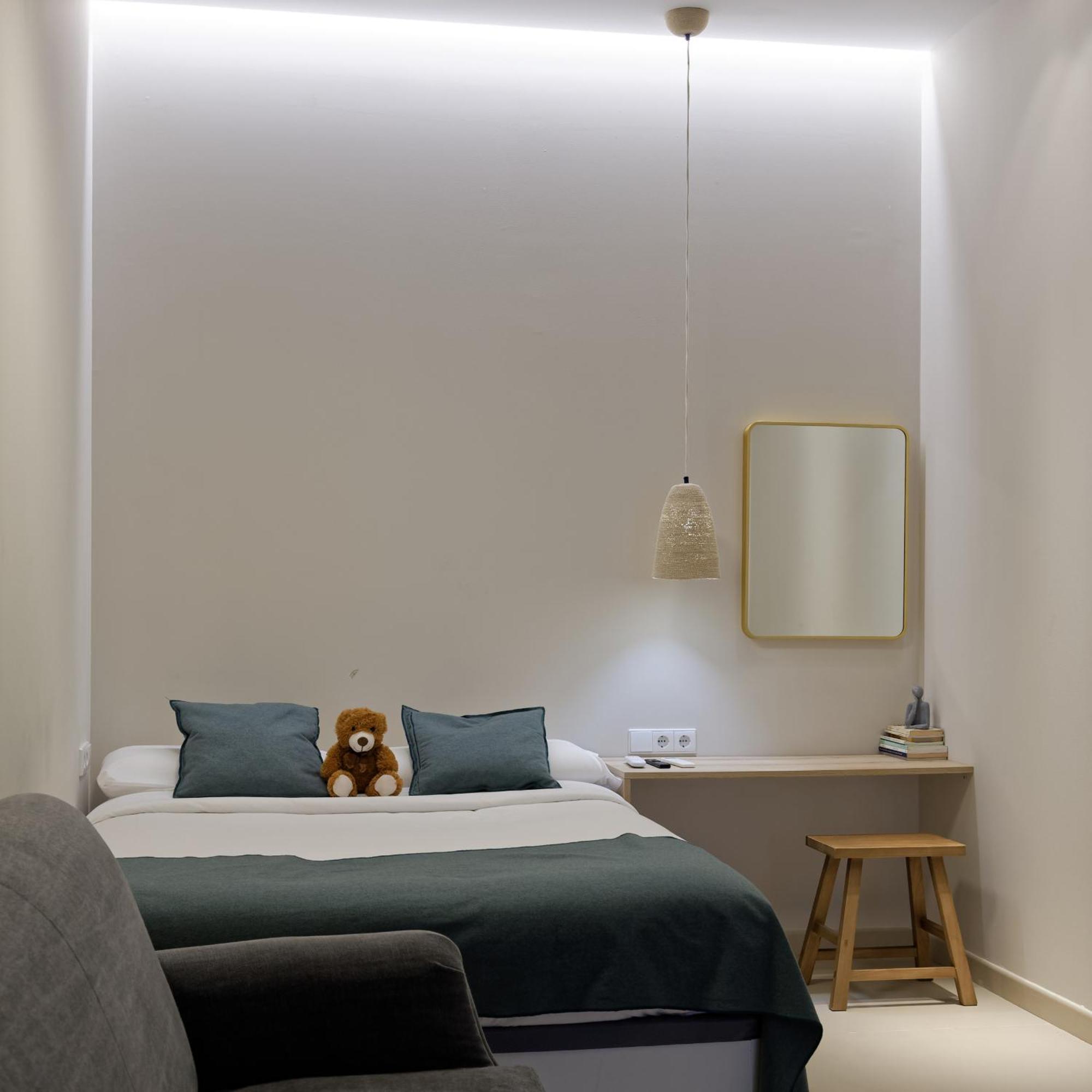 Osito Hub - Esteban Ballester Valenza Esterno foto